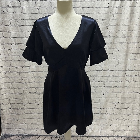 SPEECHLESS Junior Short Sleeve Vneck Flare Dress Knee Length Navy Size 11 - Picture 1 of 9
